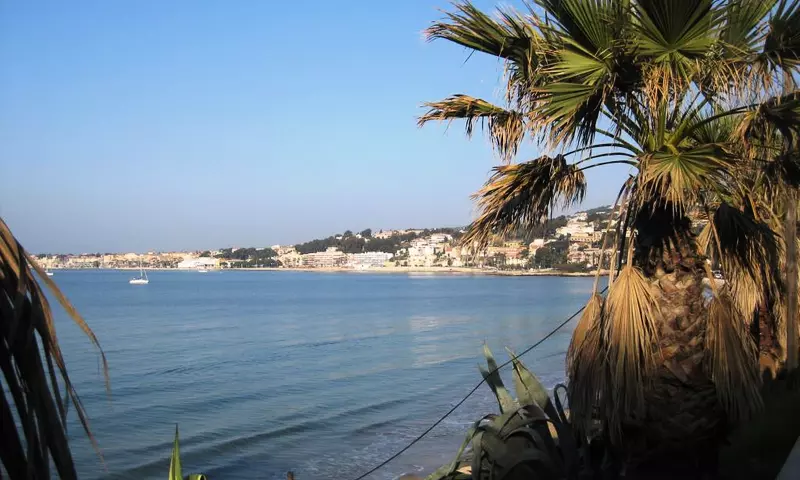 Appartement 4 pers. face à la baie de Bandol