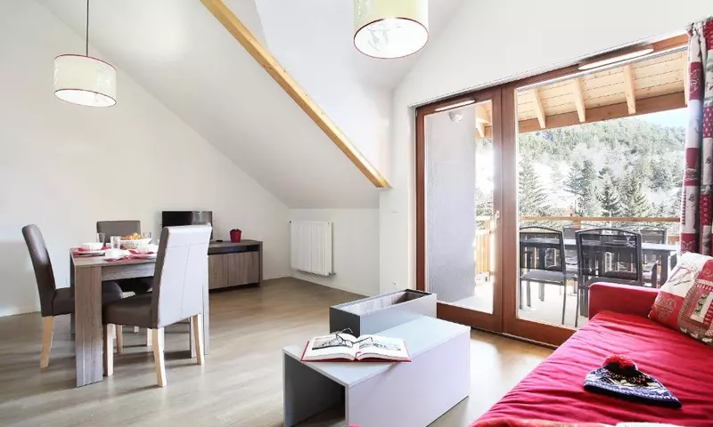 3 Pièces 6 Personnes