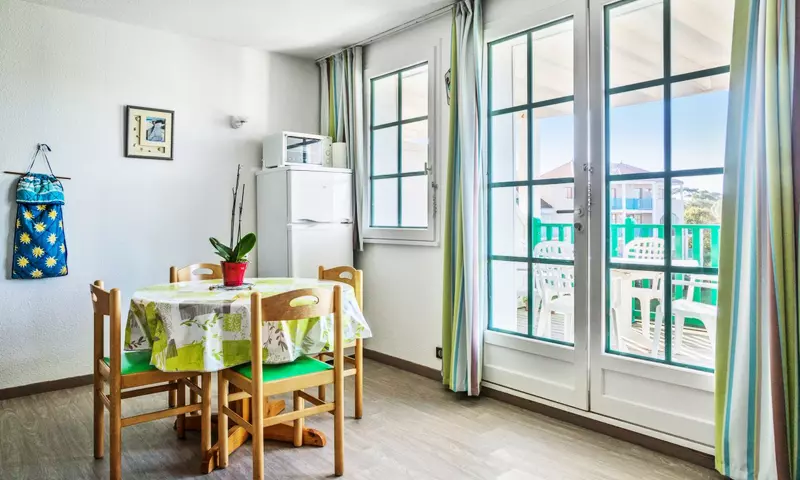 2 Pièces 4 Personnes Sélection