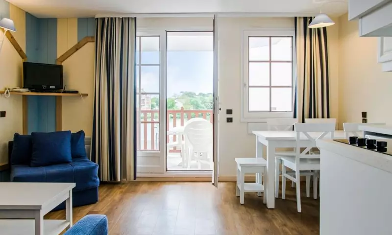 2 Pièces 5 Personnes Sélection