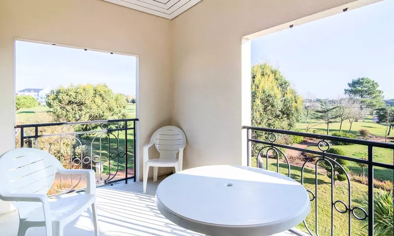 2 Pièces 5 Personnes Sélection