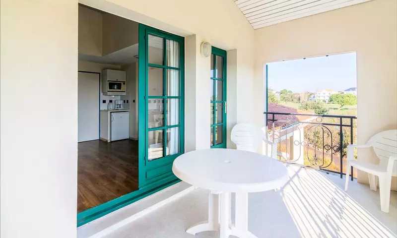 2 Pièces 5 Personnes Sélection