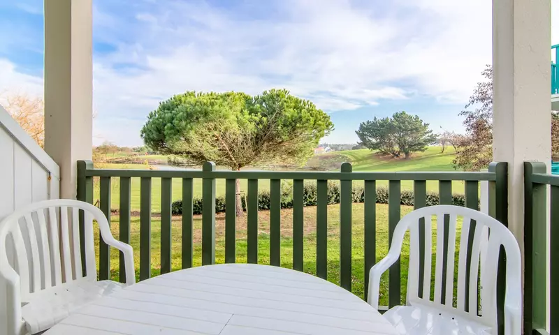 2 Pièces 5 Personnes Sélection