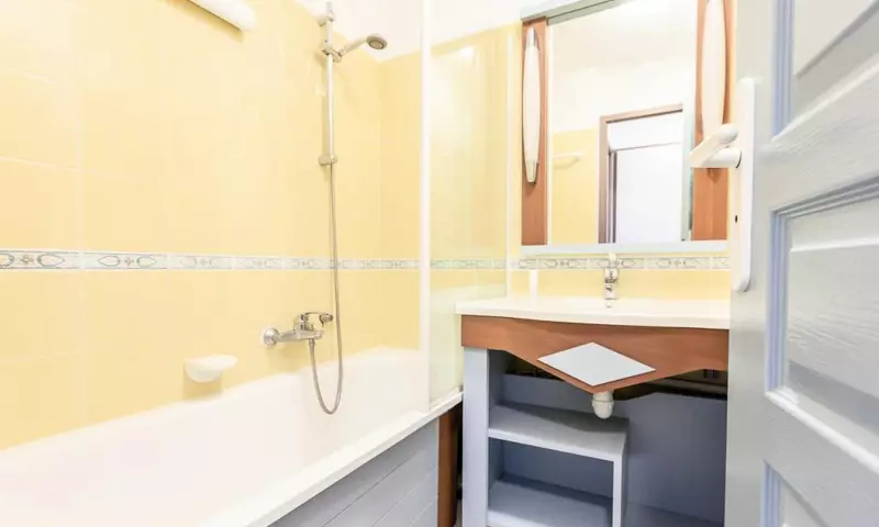 2 Pièces 5 Personnes Sélection