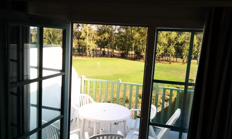 2 Pièces 5 Personnes Sélection