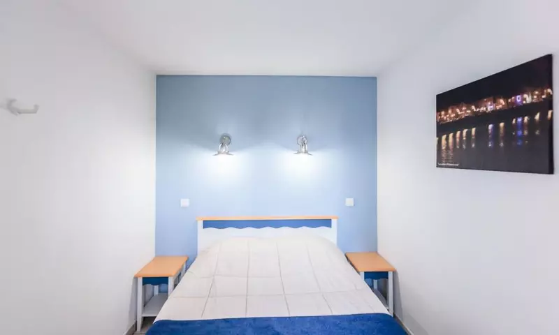 2 Pièces 7 Personnes Sélection