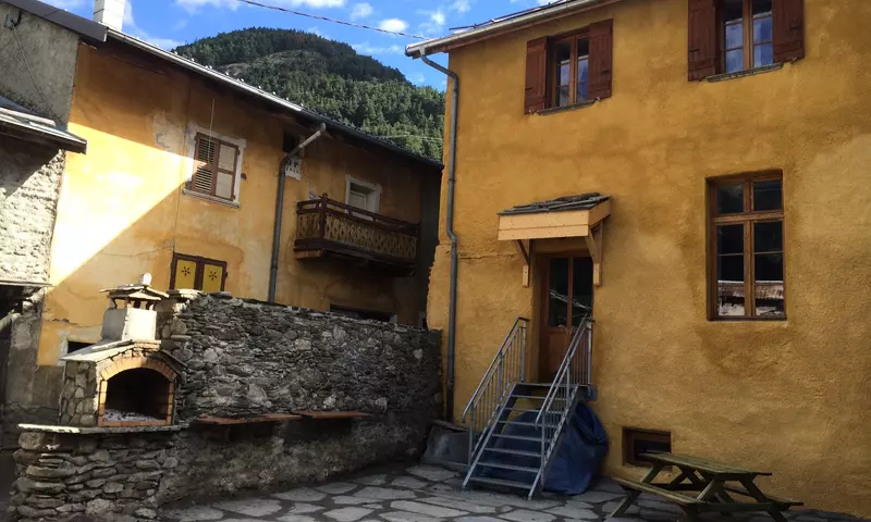 4 Pièces 10 personnes