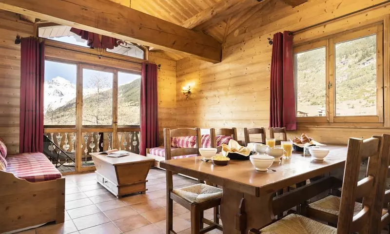 3 Pièces 4/6 Personnes