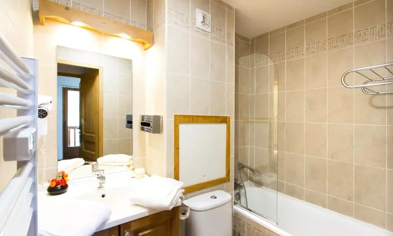 3 Pièces 6 Personnes