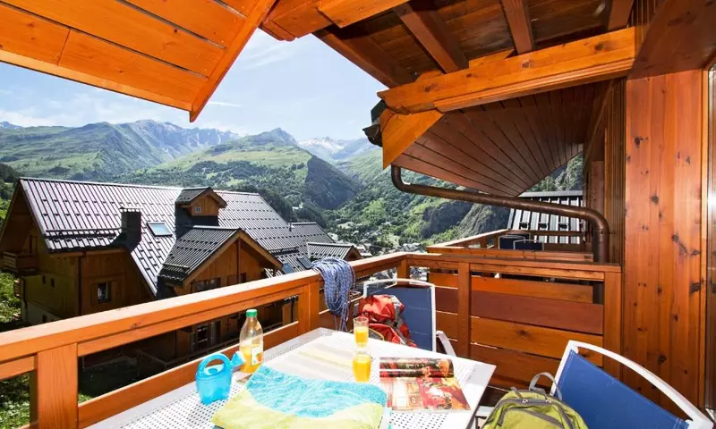 4/5 Pièces 9/10 Personnes