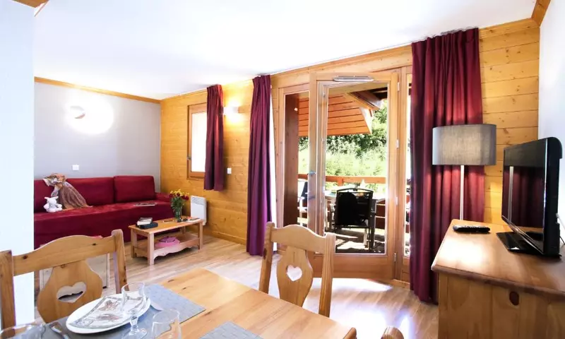 4 Pièces 8 Personnes