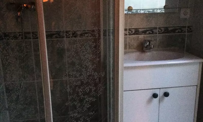 8 Pièces 16 personnes