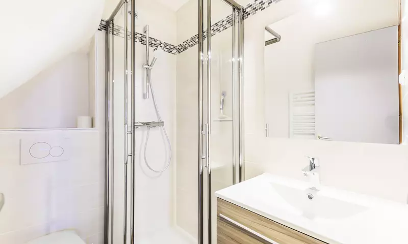 3 Pièces 8 Personnes - Sélection - Super Home