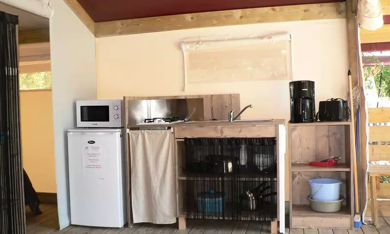 Tente Nature Confort 3 Pièces 4 Personnes Sans Sanitaires