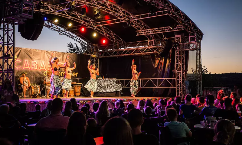 Camping Domaine Le Pommier *****