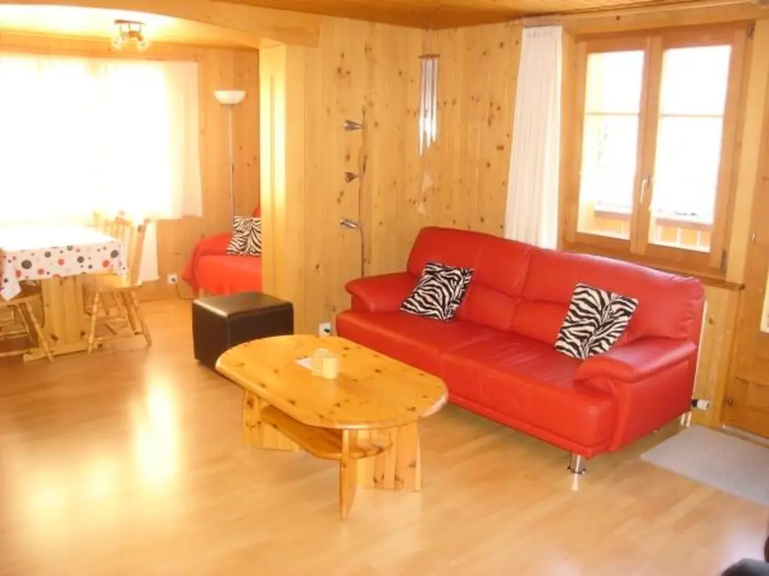 Résidence Alpenveilchen 1 Appartement/Fewo, Bad, WC, 2 Schlafräume 3.5-Zimmerwohnung