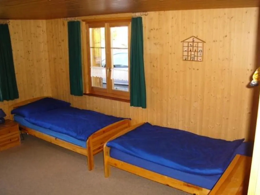Résidence Alpenveilchen 1 Appartement/Fewo, Bad, WC, 2 Schlafräume 3.5-Zimmerwohnung