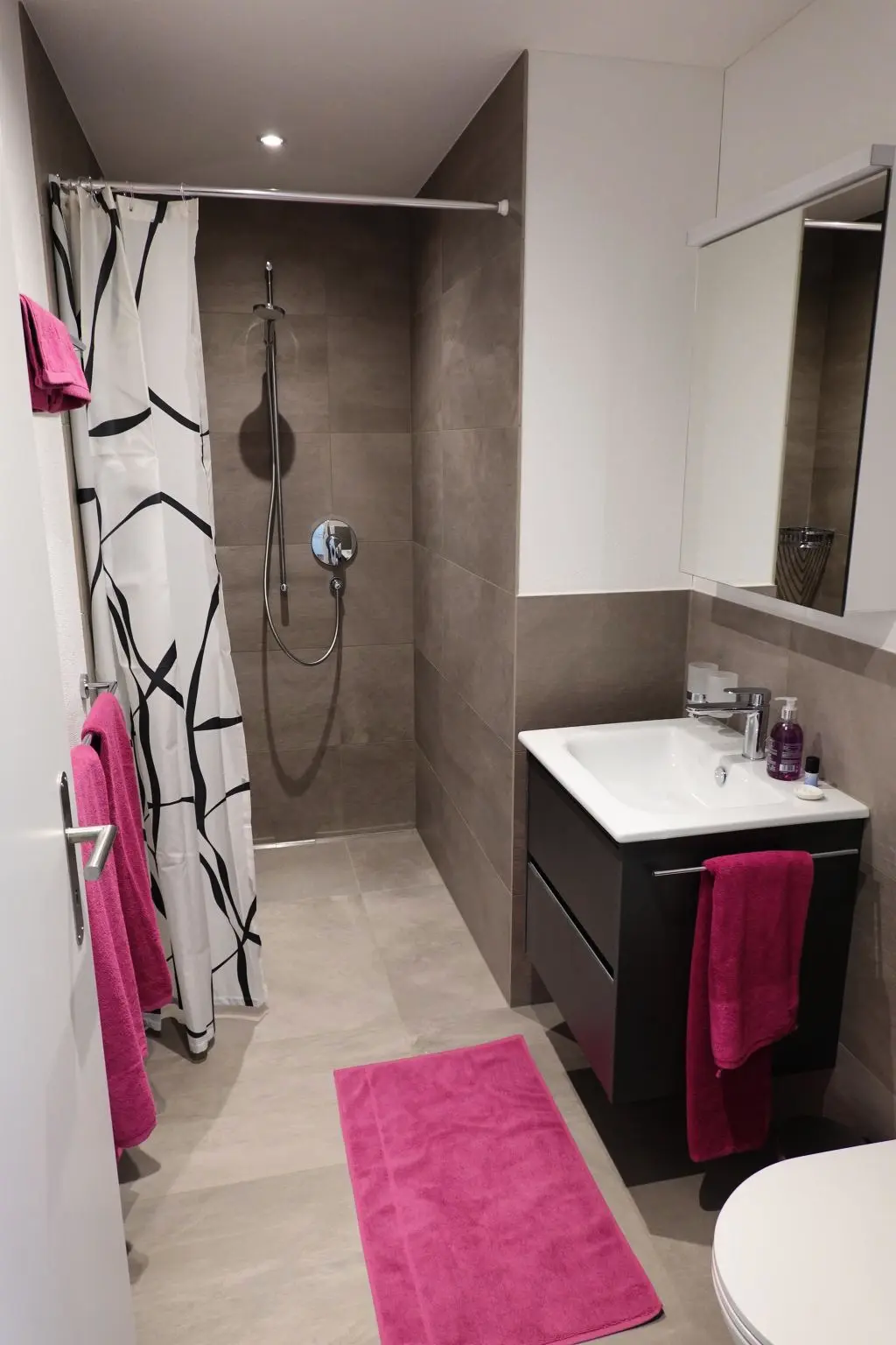 Résidence Am Bellevuegässli Appartement/Fewo, Bad, WC, 1 Schlafraum 2,5 - Zimmerwohnung
