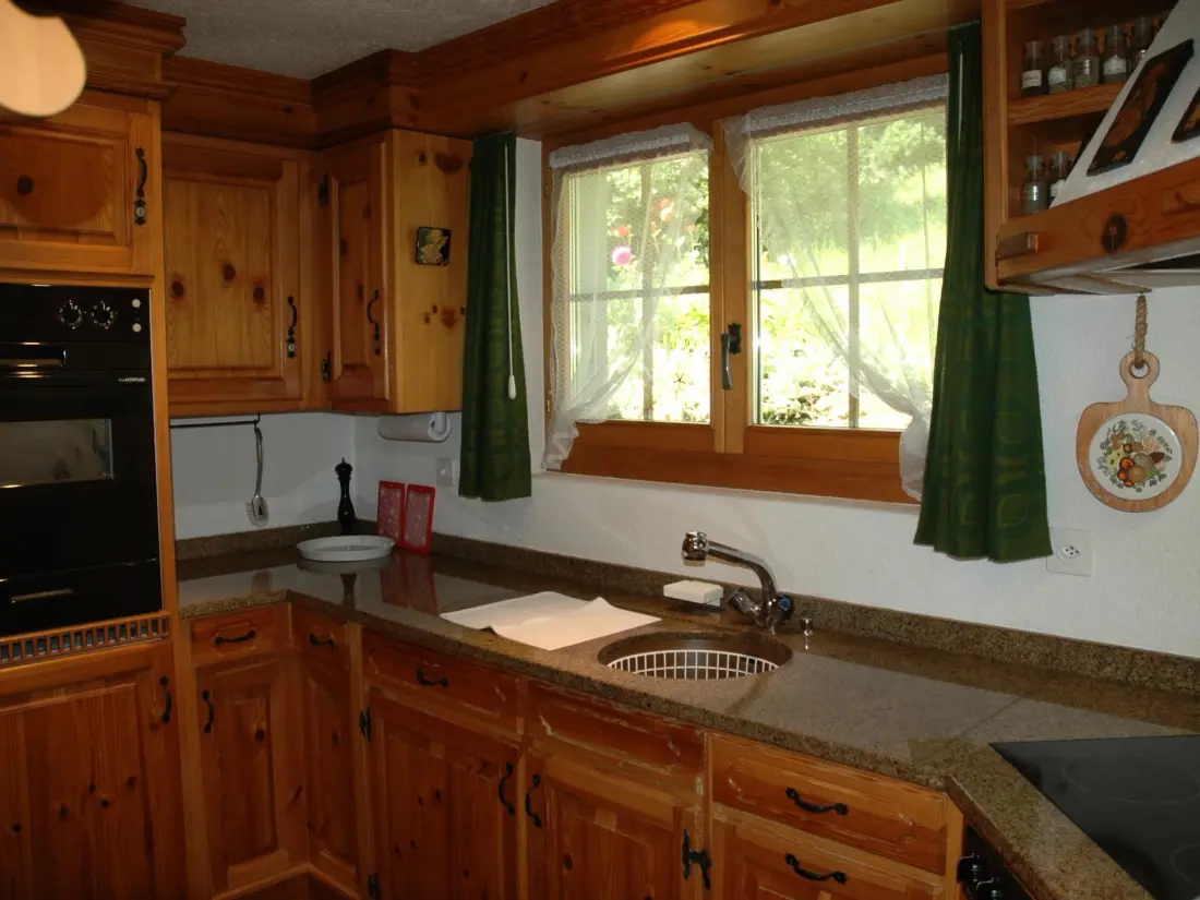 Résidence Bärgchutzli 1. Stock Appartement/Fewo, Bad, WC, 2 Schlafräume 3-Zimmerwohnung