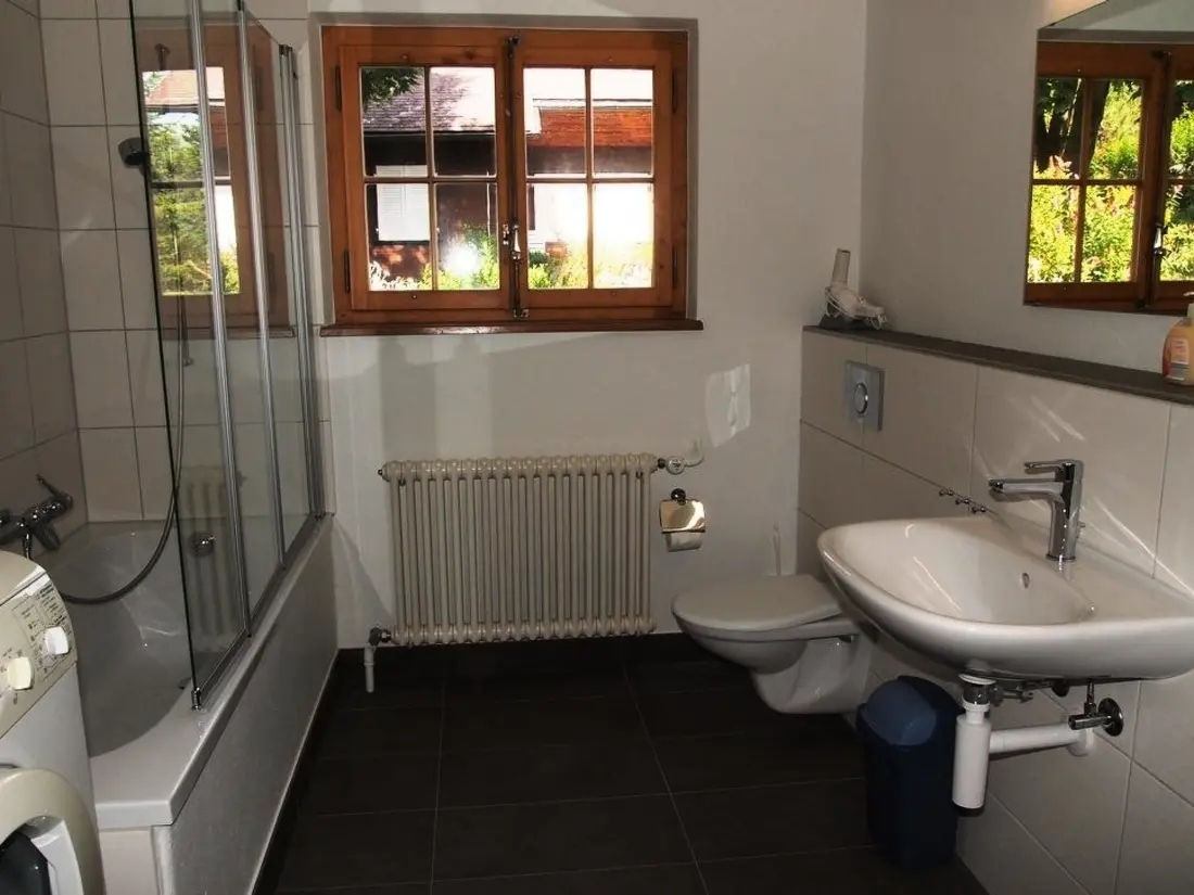 Résidence Baslerdybli Appartement/Fewo, Bad, WC, 3 Schlafräume 4-Zimmerwohnung