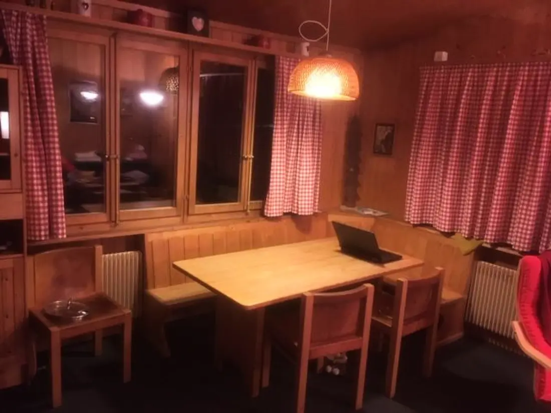Résidence Bodehus Ferienhaus, Dusche, WC, 3 Schlafräume 4-Zimmer-Einzelchalet