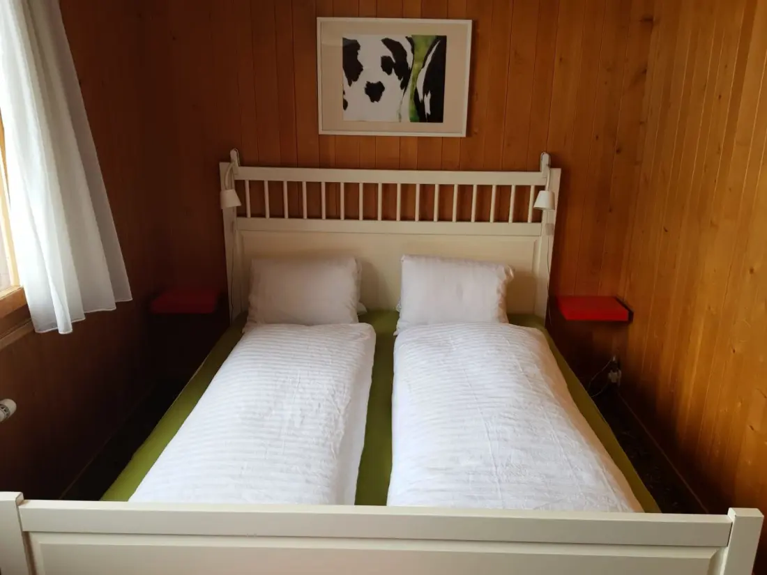 Résidence Bodehus Ferienhaus, Dusche, WC, 3 Schlafräume 4-Zimmer-Einzelchalet
