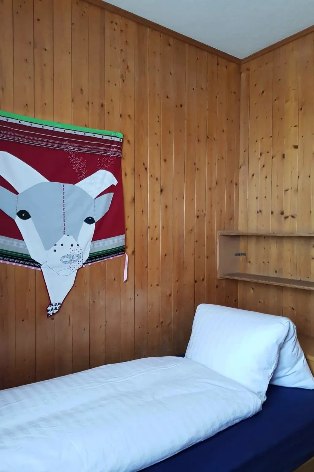 Résidence Bodehus Ferienhaus, Dusche, WC, 3 Schlafräume 4-Zimmer-Einzelchalet