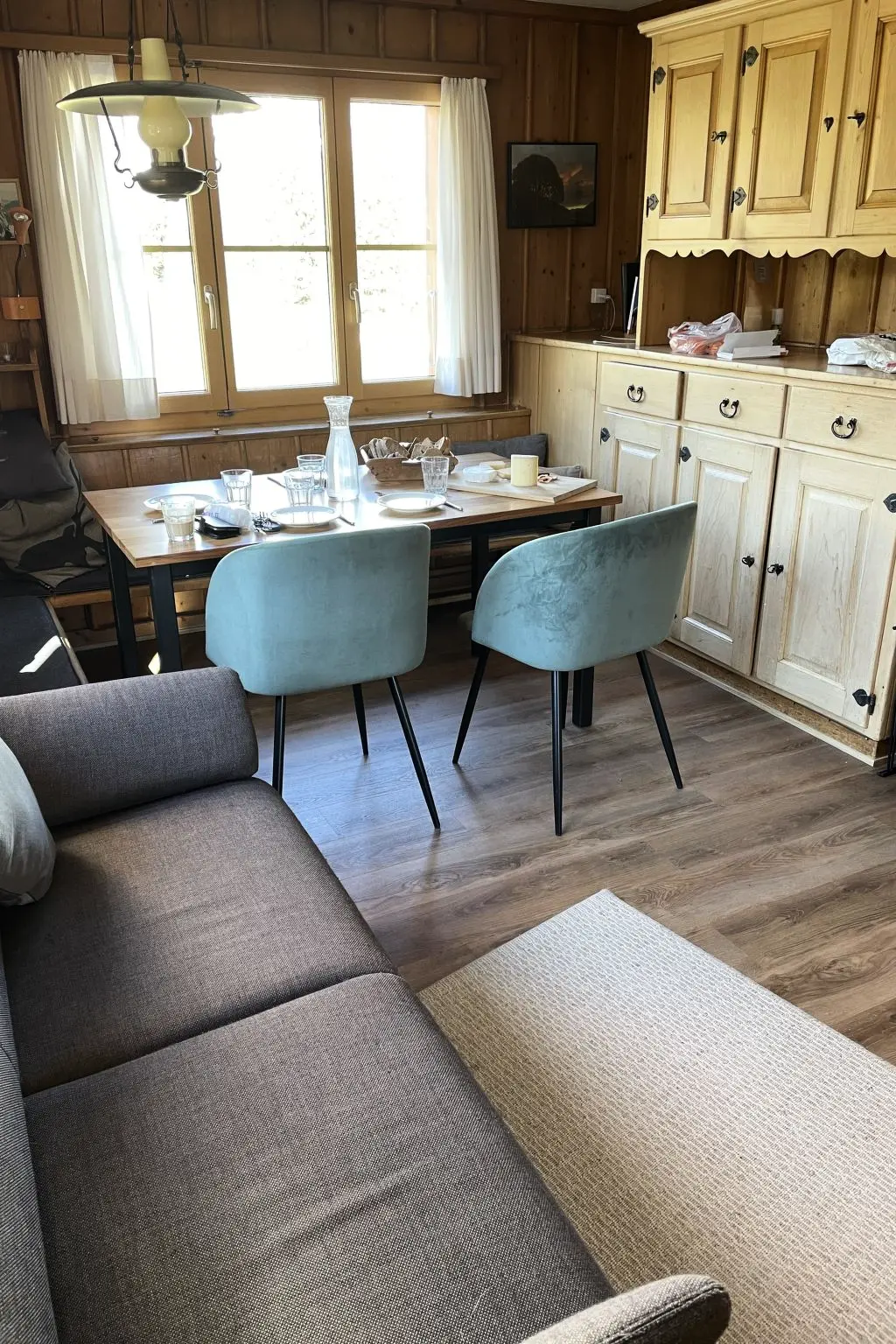 Résidence Buebebärg Ferienhaus, Dusche und Bad, WC, 2 Schlafräume 3.5-Zimmerwohnung