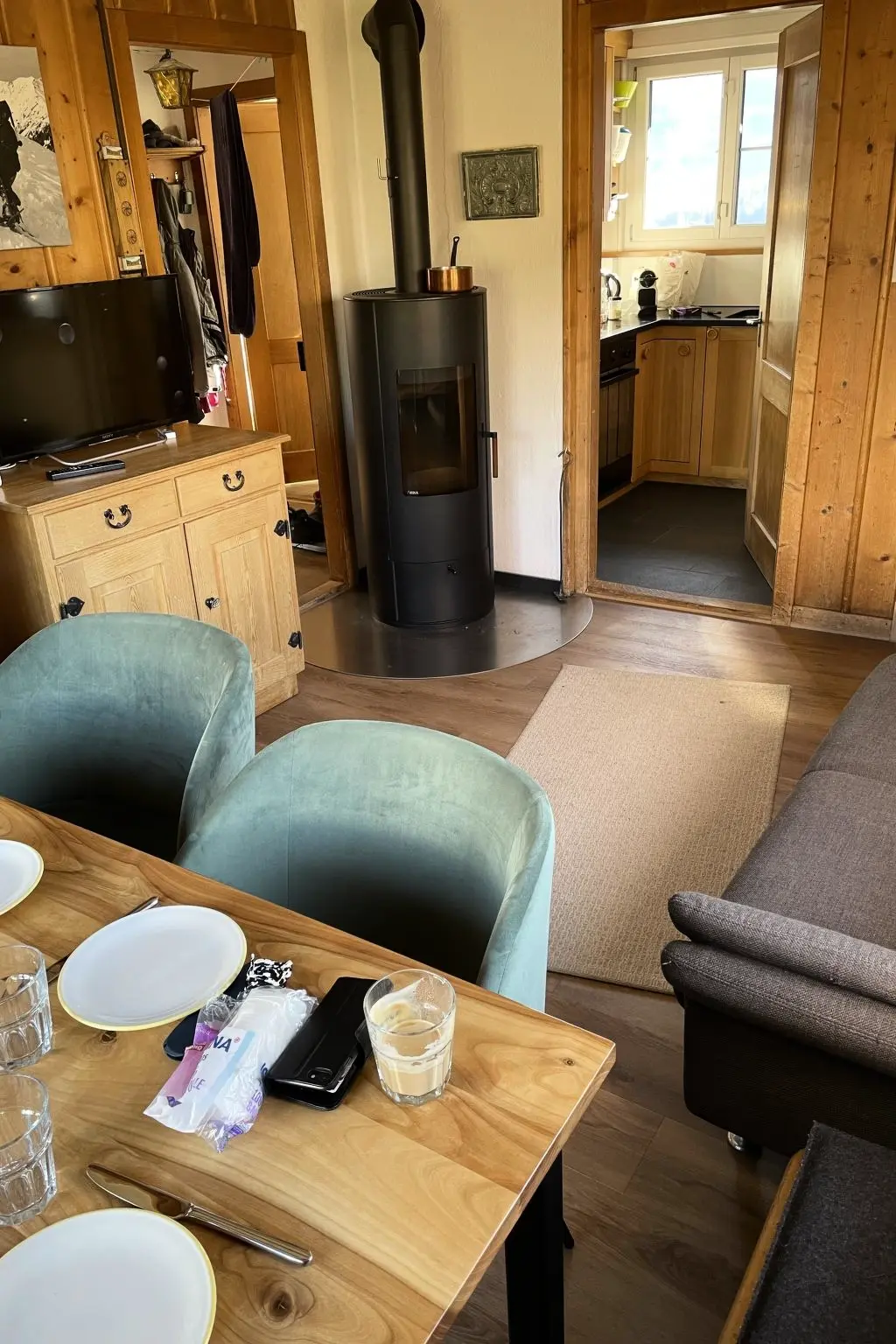 Résidence Buebebärg Ferienhaus, Dusche und Bad, WC, 2 Schlafräume 3.5-Zimmerwohnung