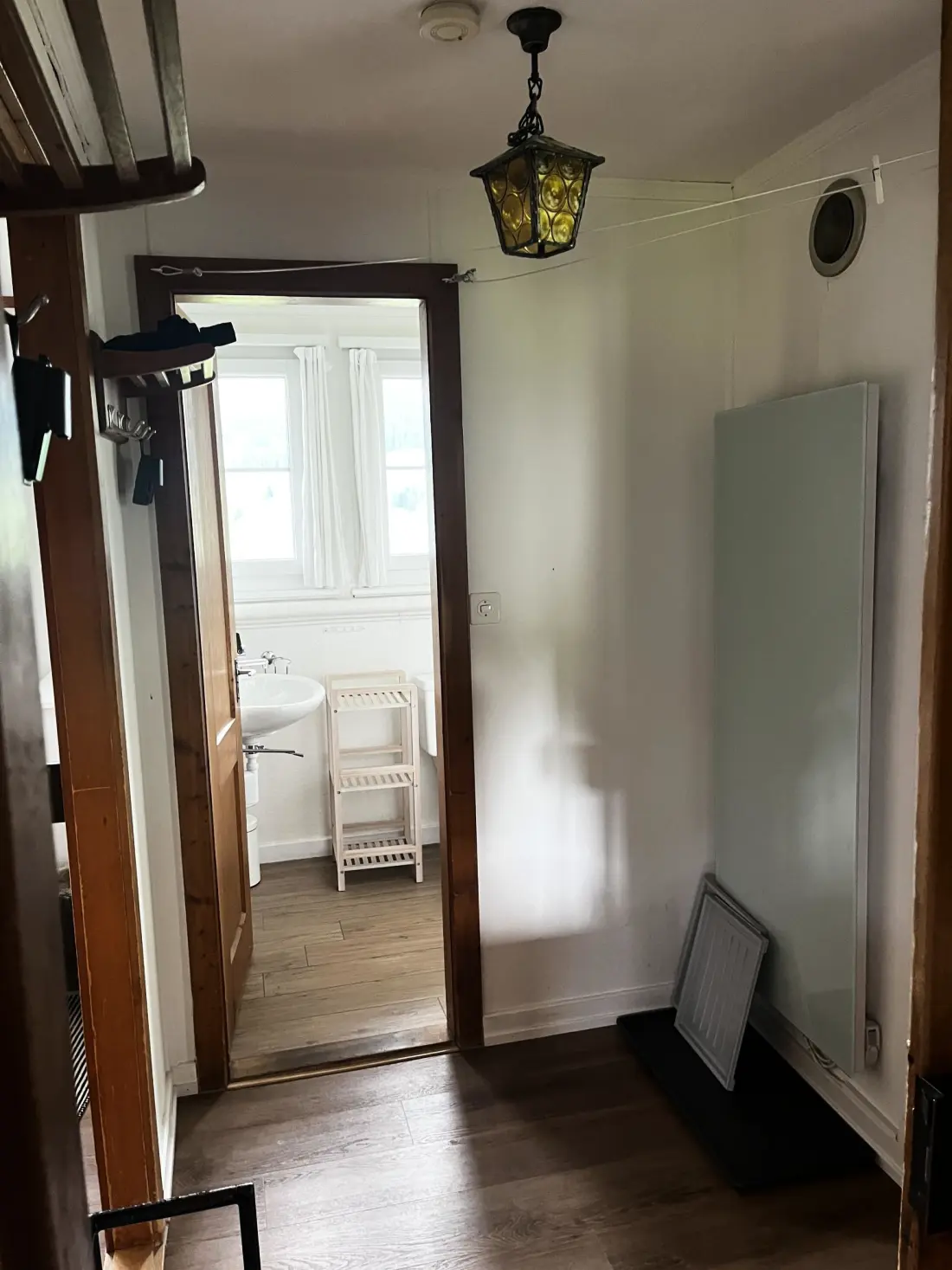 Résidence Buebebärg Ferienhaus, Dusche und Bad, WC, 2 Schlafräume 3.5-Zimmerwohnung