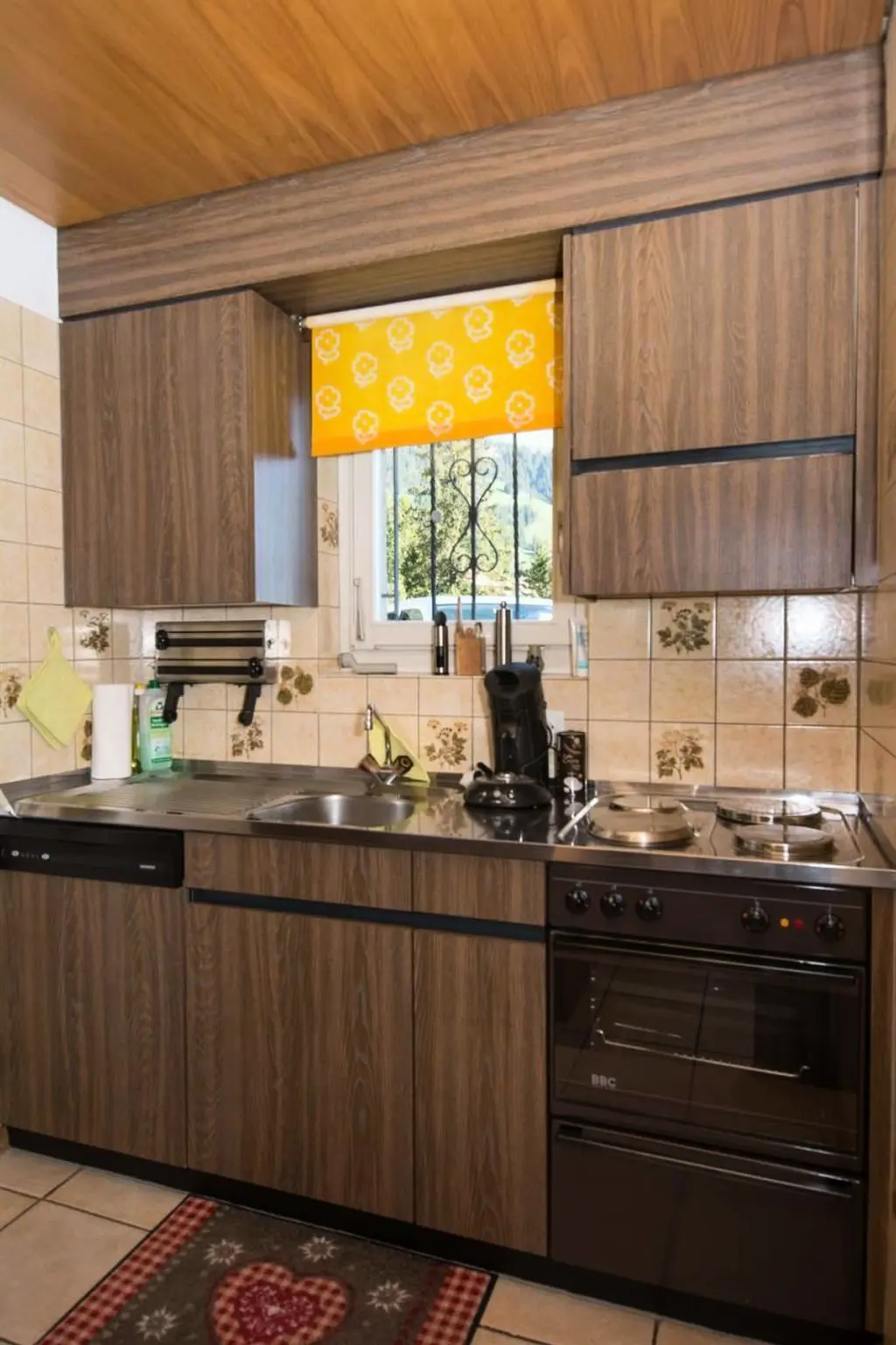 Résidence Chalet Falki Appartement/Fewo, Bad, WC, 3 Schlafräume 3.5-Zimmerwohnung + Studio
