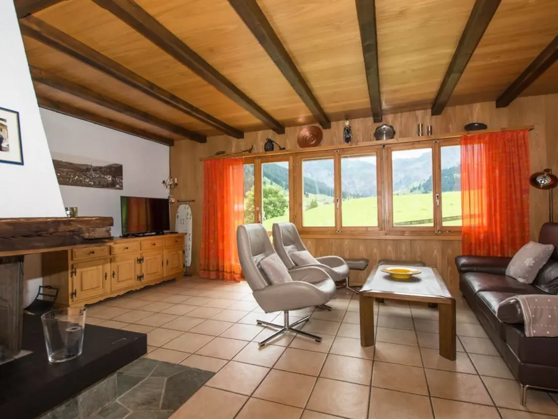 Résidence Chalet Falki Appartement/Fewo, Bad, WC, 3 Schlafräume 3.5-Zimmerwohnung + Studio