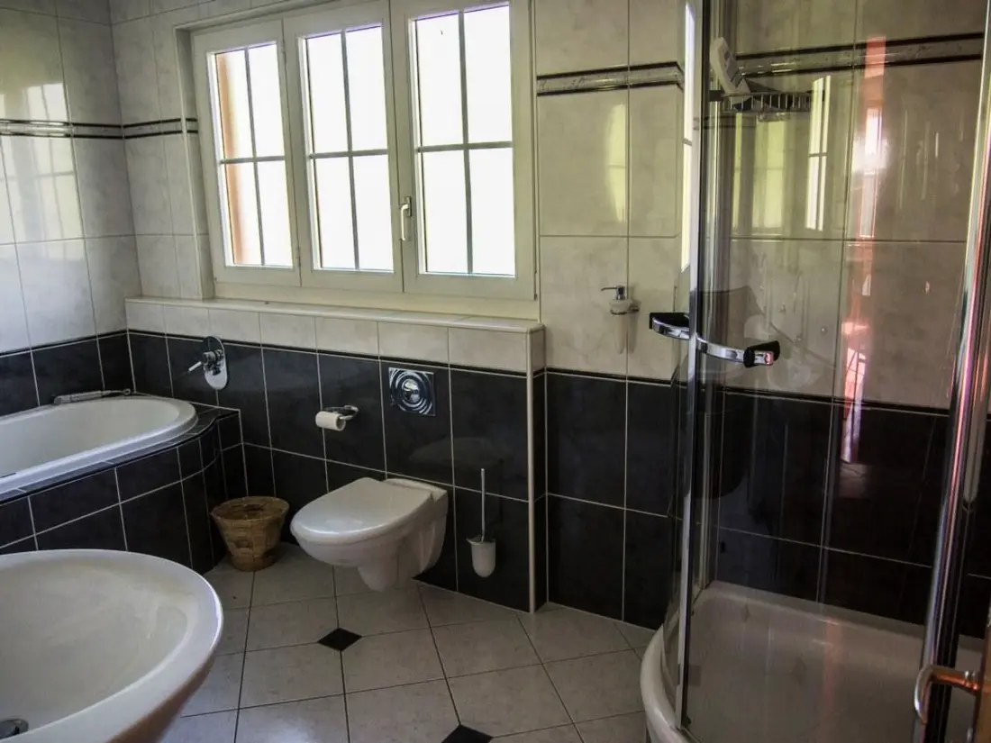 Résidence Chalet Sturmfang Appartement/Fewo, Dusche und Bad, WC, 4 oder mehr Schlafräume