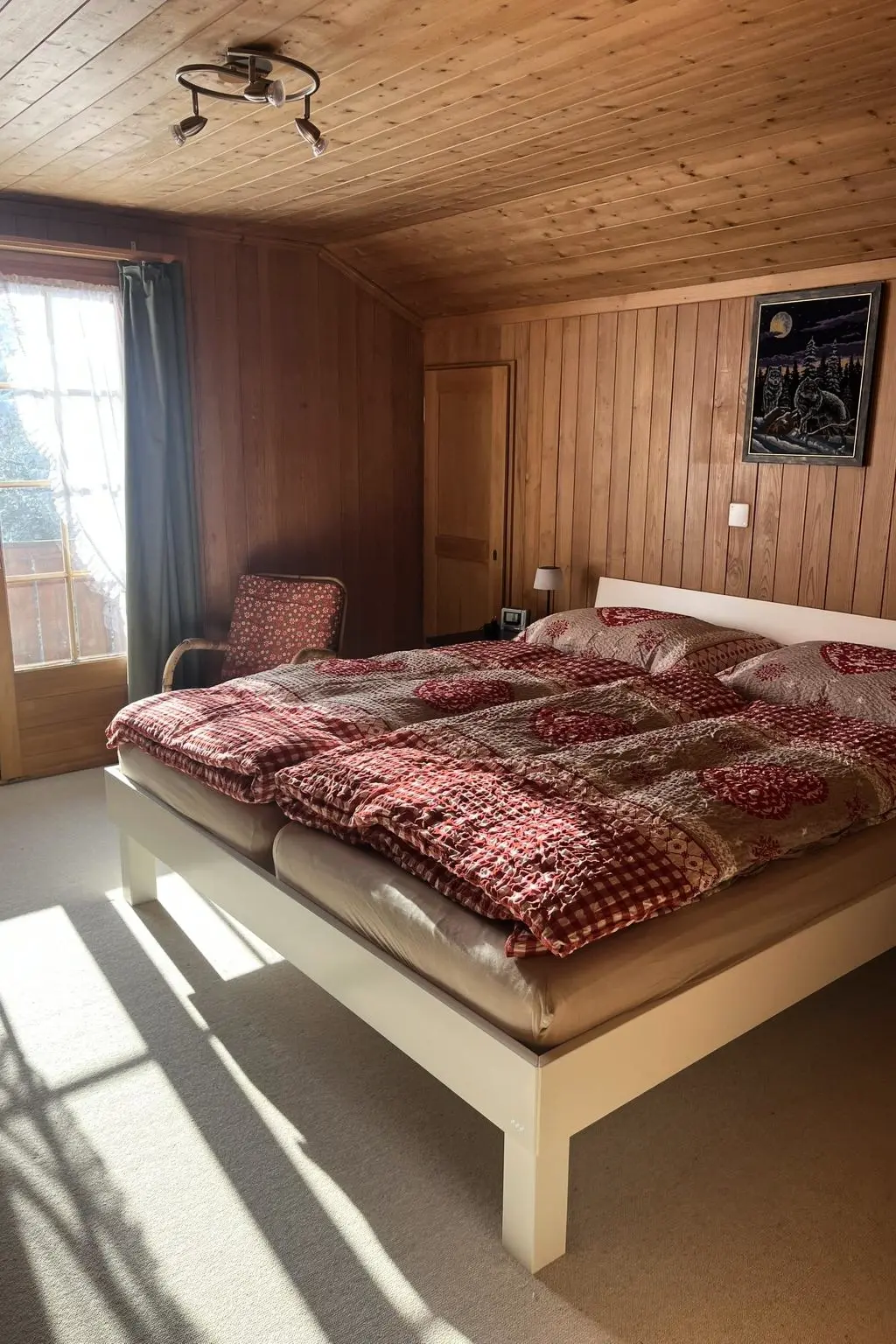 Résidence Chalet Sunneschy DG Appartement/Fewo, Dusche und Bad, WC, 2 Schlafräume