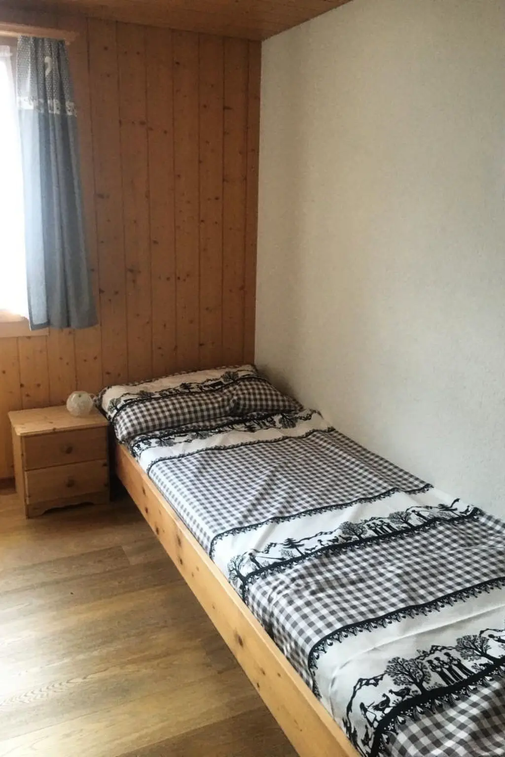 Résidence Elim Appartement/Fewo, Bad, WC, 4 oder mehr Schlafräume 5.5 Zimmerwohnung