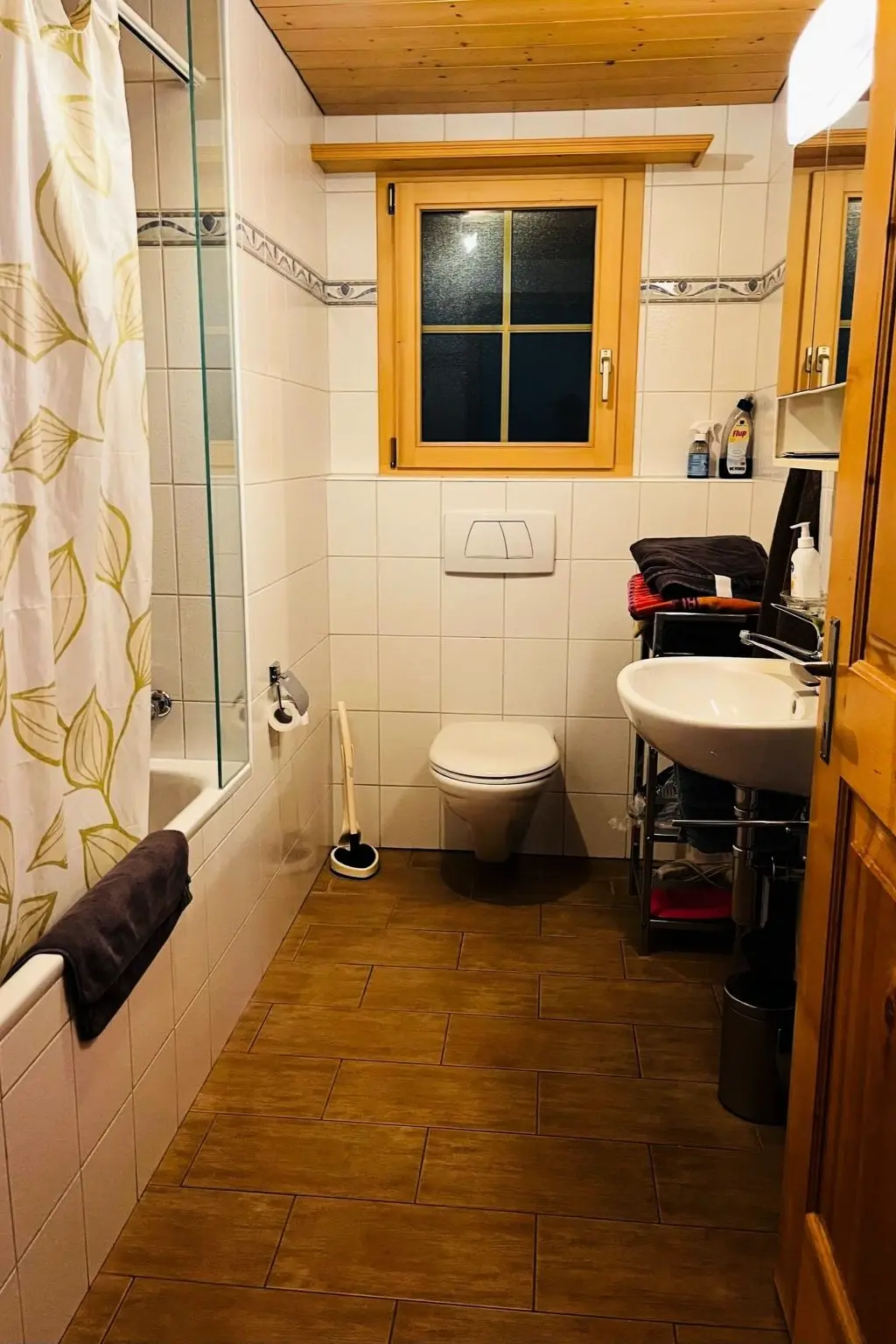 Résidence Elim Appartement/Fewo, Bad, WC, 4 oder mehr Schlafräume 5.5 Zimmerwohnung