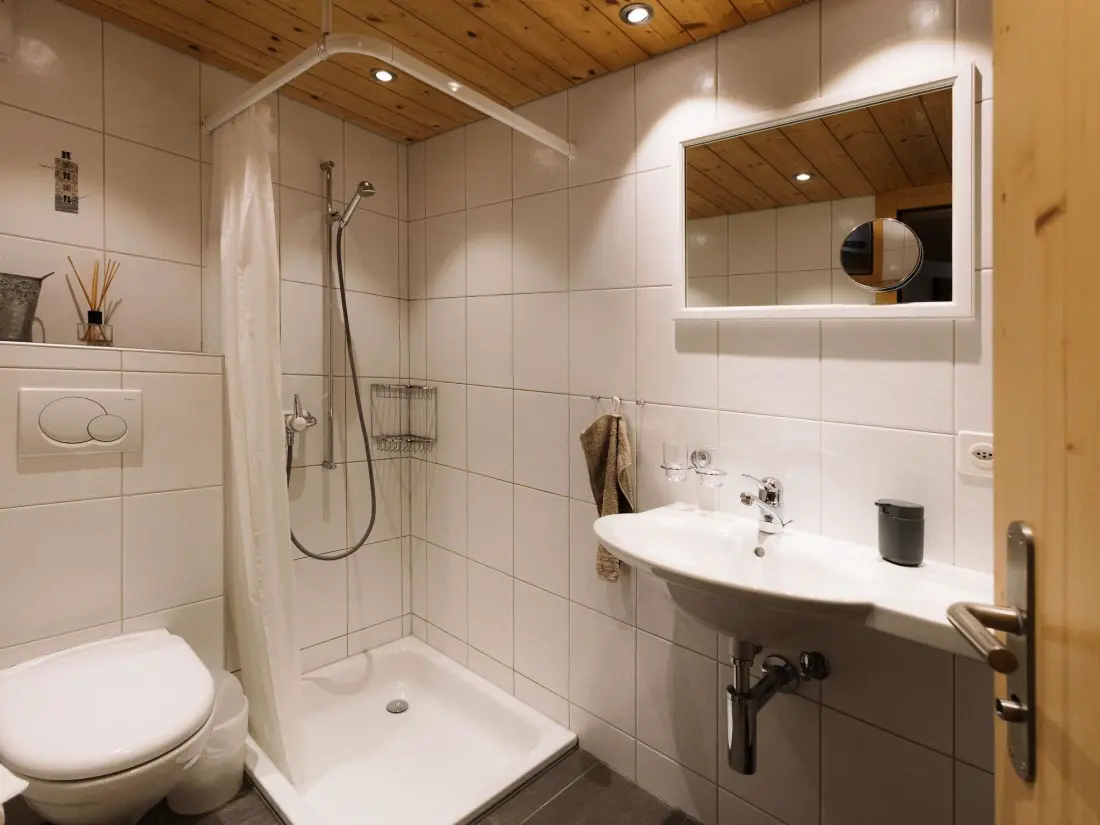 Résidence Gästehaus Alpengruss Ferienhaus, Dusche, WC, 1 Schlafraum Chalet