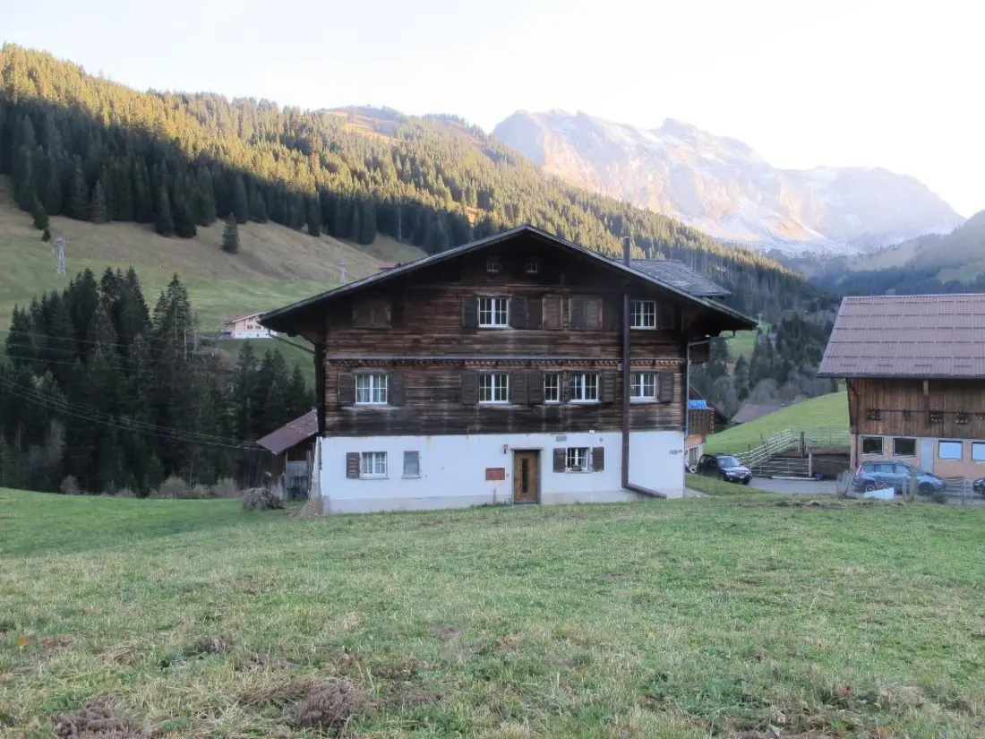Résidence Gilbachhöckli 2 Appartement/Fewo, Bad, WC, 3 Schlafräume 4-Zimmerwohnung