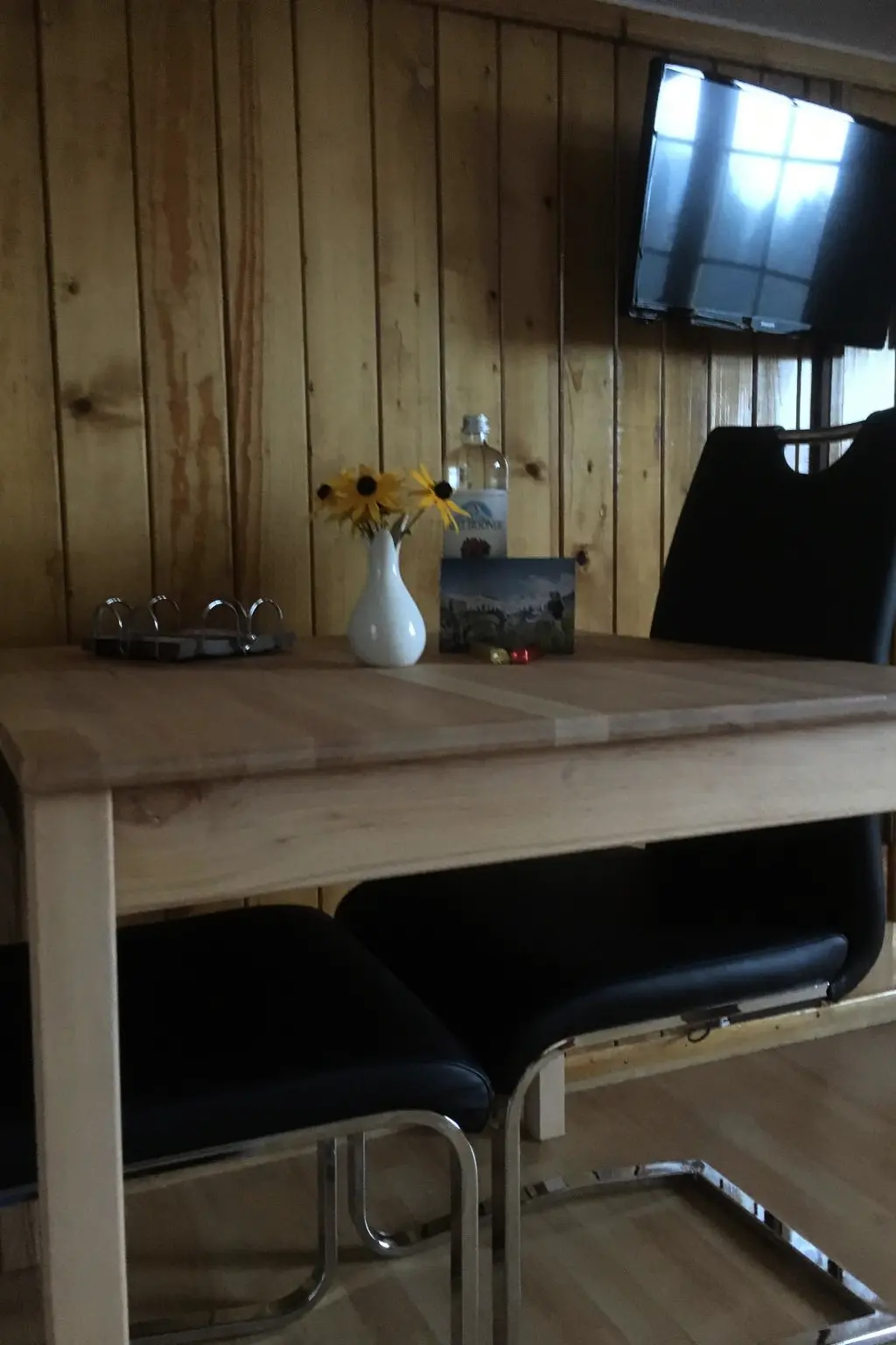 Résidence Hari Appartement/Fewo, Dusche, WC, 1 Schlafraum 1.5 Zimmerwohnung