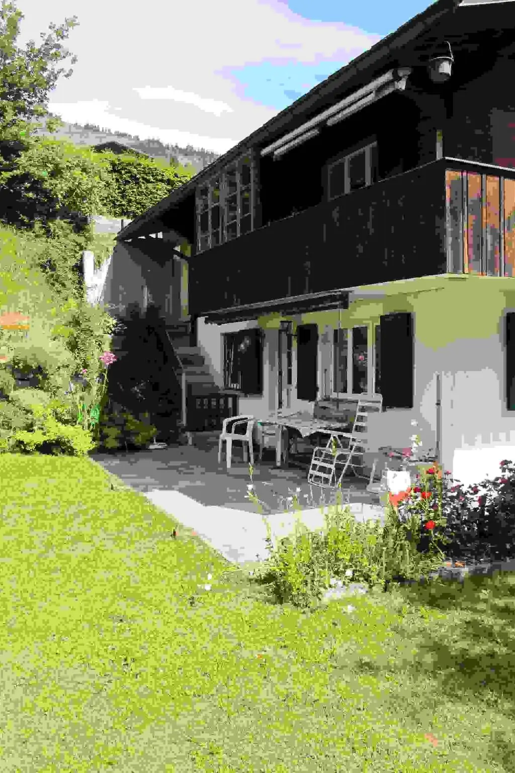 Résidence Helene Appartement/Fewo, Dusche, WC, 2 Schlafräume 3-Zimmerwohnung Parterre