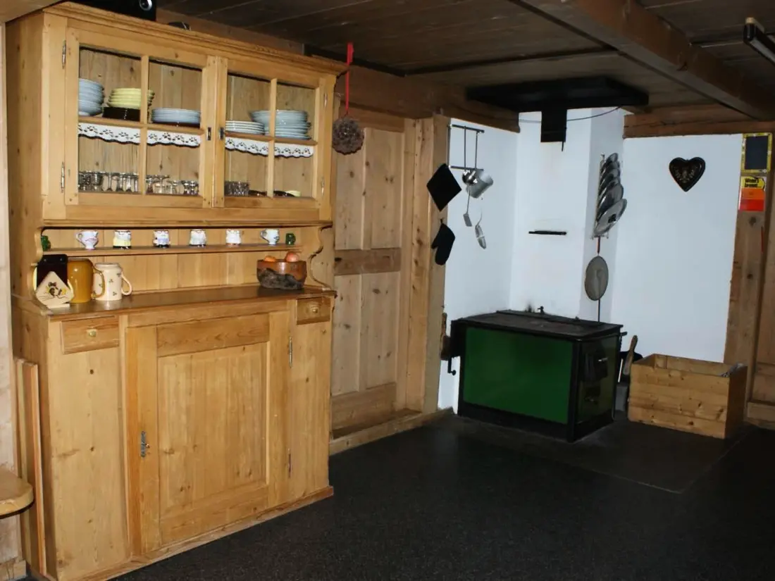 Résidence Heuzündli Ferienhaus, Dusche, WC, 3 Schlafräume 4-Zimmer-Ferienhaus
