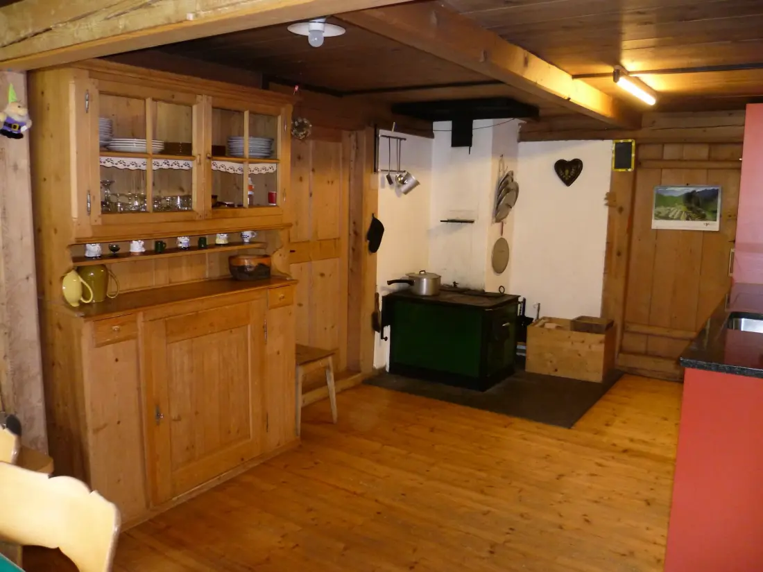 Résidence Heuzündli Ferienhaus, Dusche, WC, 3 Schlafräume 4-Zimmer-Ferienhaus