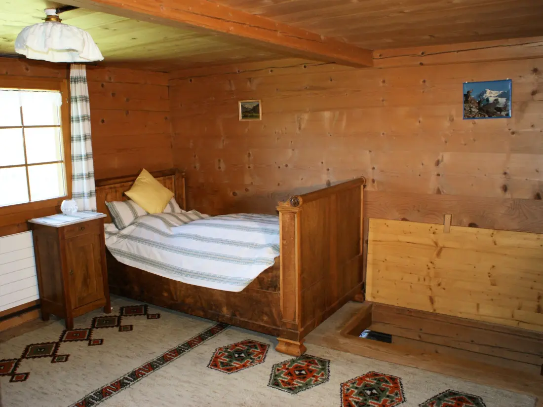 Résidence Heuzündli Ferienhaus, Dusche, WC, 3 Schlafräume 4-Zimmer-Ferienhaus