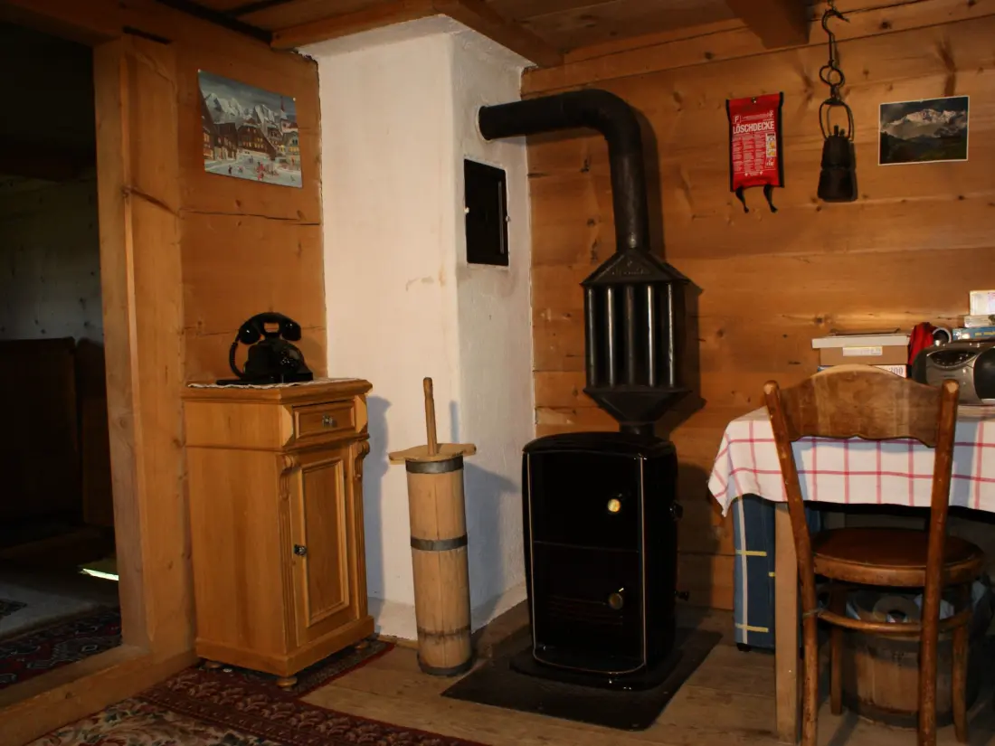 Résidence Heuzündli Ferienhaus, Dusche, WC, 3 Schlafräume 4-Zimmer-Ferienhaus