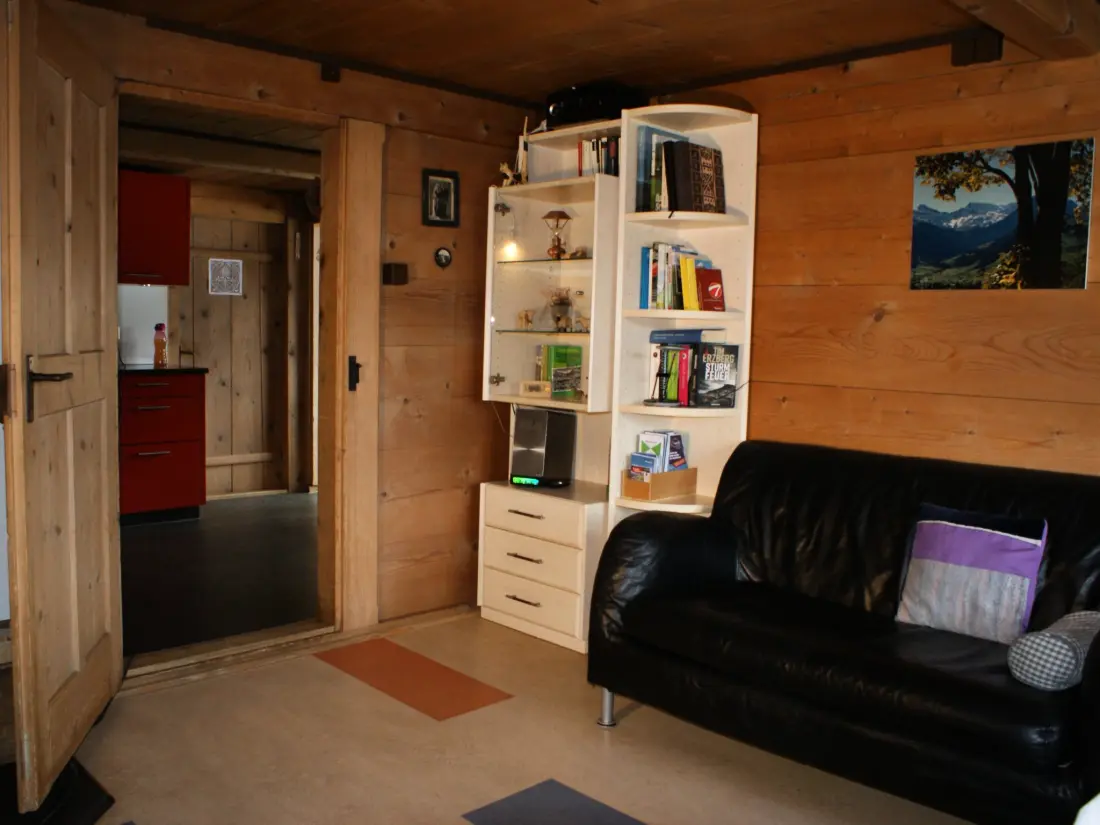 Résidence Heuzündli Ferienhaus, Dusche, WC, 3 Schlafräume 4-Zimmer-Ferienhaus