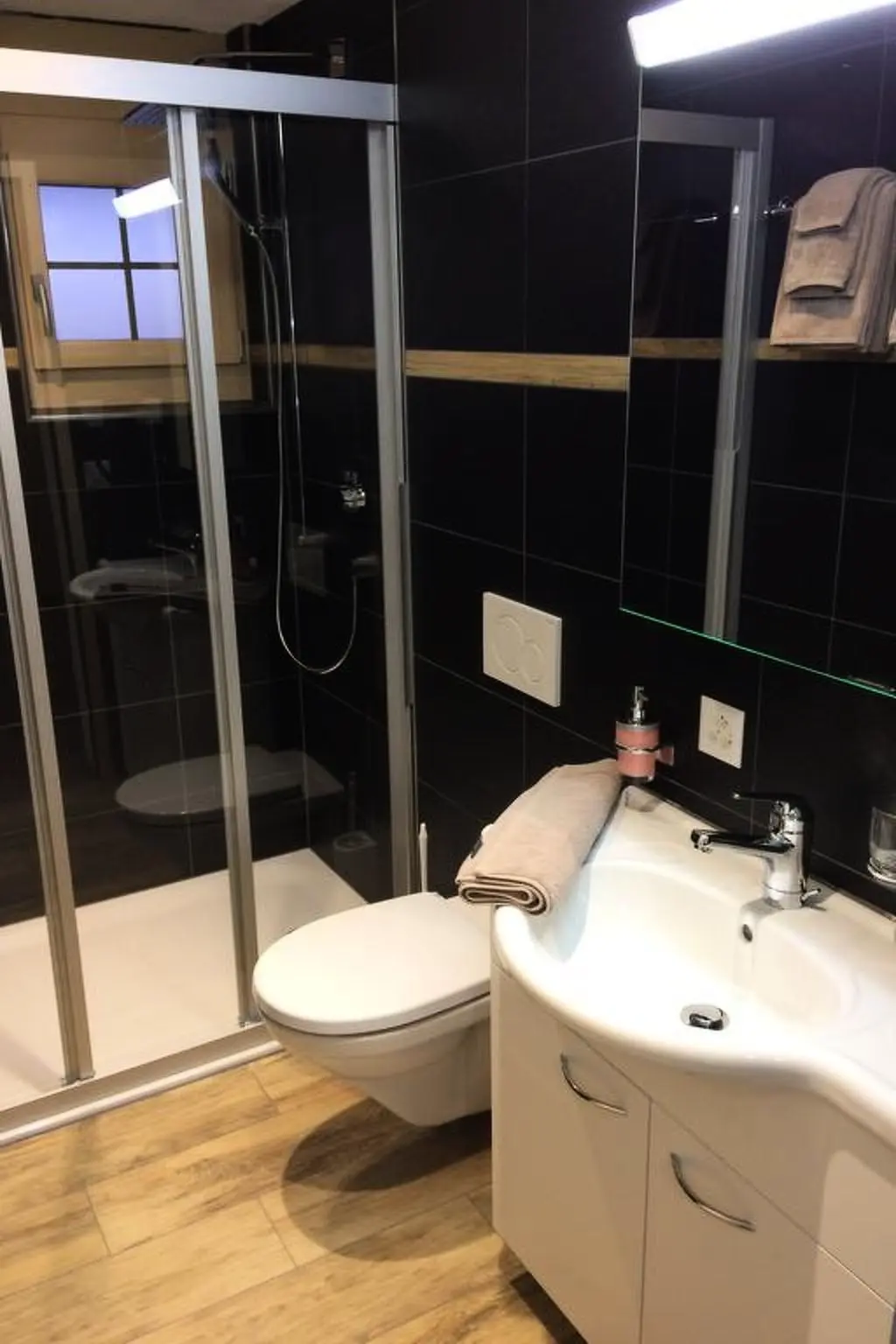 Résidence Hotel  Bären Appartement/Fewo, Dusche, WC, 1 Schlafraum Studio - Nebenhaus