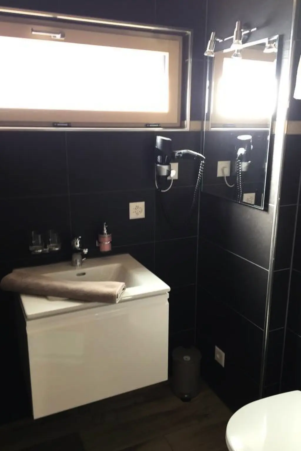 Résidence Hotel  Bären Appartement/Fewo, Dusche, WC, 1 Schlafraum Studio - Nebenhaus