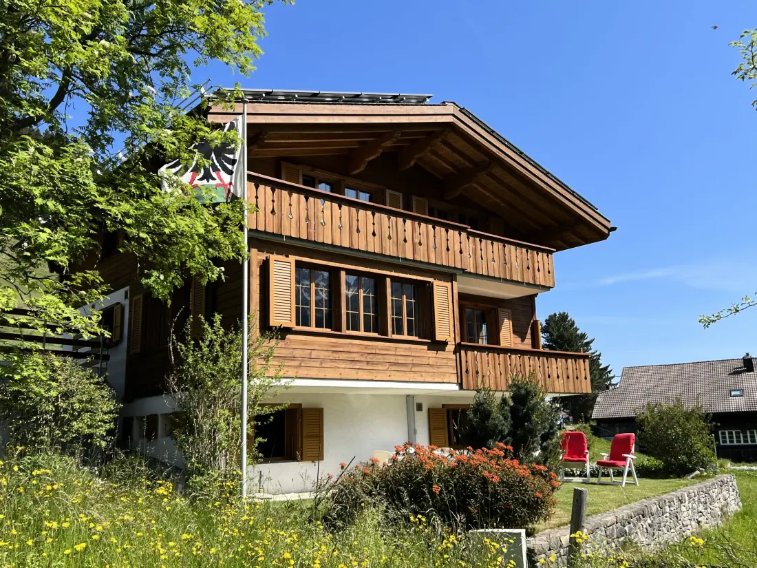 Résidence Im Rägeboge Appartement/Fewo, Bad, WC, 2 Schlafräume 3-Zimmerwohnung Dachstock