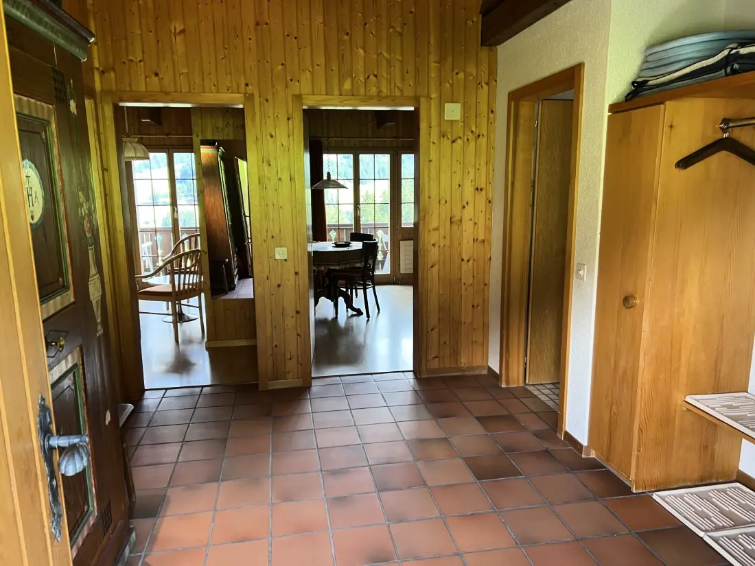 Résidence Im Rägeboge Appartement/Fewo, Bad, WC, 2 Schlafräume 3-Zimmerwohnung Dachstock