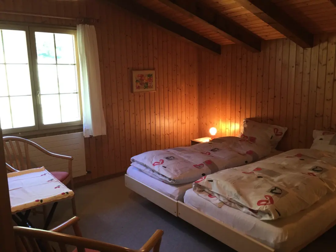 Résidence Im Rägeboge Appartement/Fewo, Bad, WC, 2 Schlafräume 3-Zimmerwohnung Dachstock